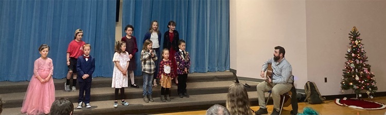 Wapiti Elementary keeping the holiday spirit alive.
